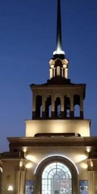 Evening walking tour in Yerevan